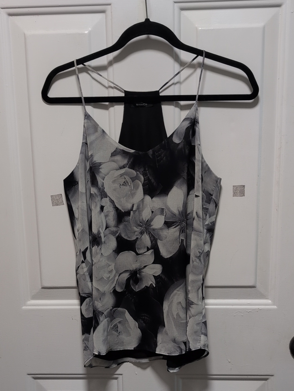 RW&CO. Black & White Floral Spaghetti-Strap Cami